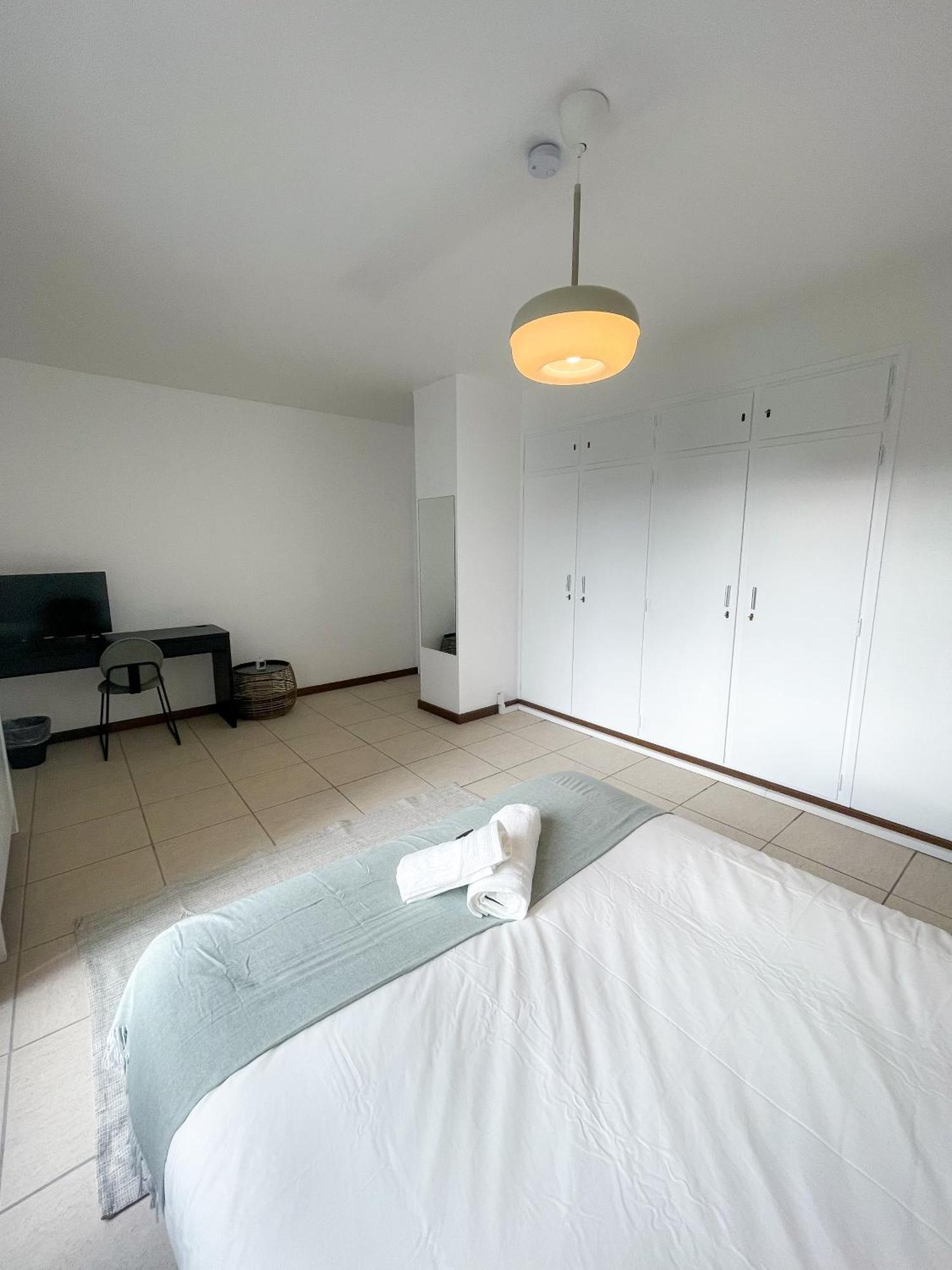 Arlon -